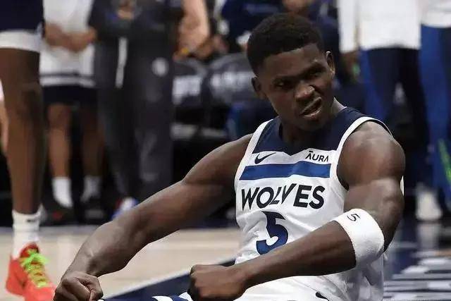 曼联将门票价格提高到了66英镑